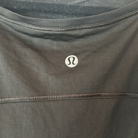 Lululemon Through The Movement Tee Black Mesh Crop Drawcord Women’s - Size 6 - Picture 4 of 5